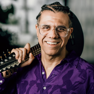 Ten Strings, Infinite Possibilities: Hamilton de Holanda's Choro Revolution