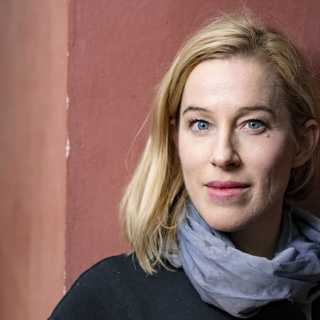 SvD skakas av mångårige fotografens död, unik inblick i Nyheter Idags ekonomi, utredning sågar UG:s program om apatiska barn