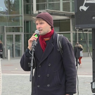 Puhe Ketään ei jätetä -mielenosoituksessa 25.9.2021