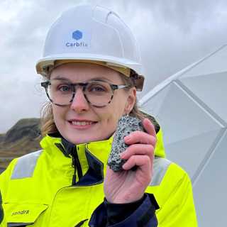 Jättelika dammsugare ska städa bort koldioxid från atmosfären