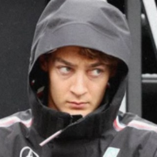 George Russell One Step Closer to QUITTING Mercedes