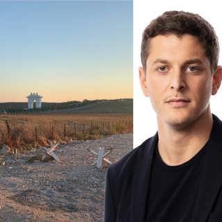En oväntad exil: Filip Kotsambouikidis, Tirana