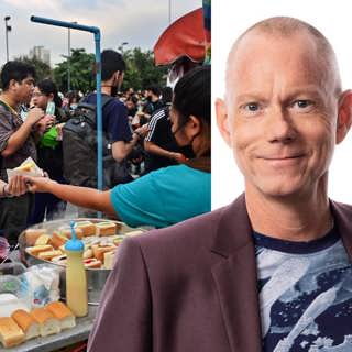En mätt demonstrant är en glad demonstrant: Peder Gustafsson, Bangkok