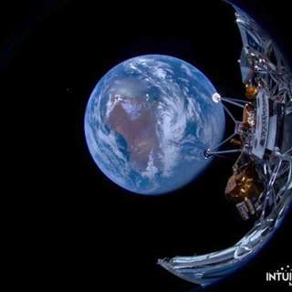 AT&T Suffers Major Outage, Nova-C Makes Private Moon Landing, Reddit Reveals Crypto Investments, Biden Supports Navalny's Kin, and more...