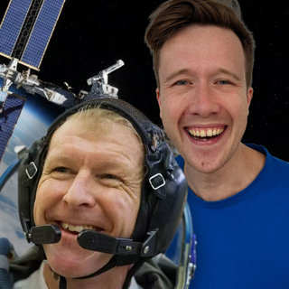 ASTRONAUT TIM PEAKE: Life On The International Space Station đ đ