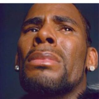 R. KELLY'S "I ADMIT" REACTION