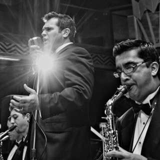 Dave Damiani Live from Vic’s Las Vegas | Sinatra, Swing & The Great American Songbook | KUNV Jazz & More