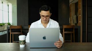 I Built A $1M SaaS In 87 Days | Starter Story