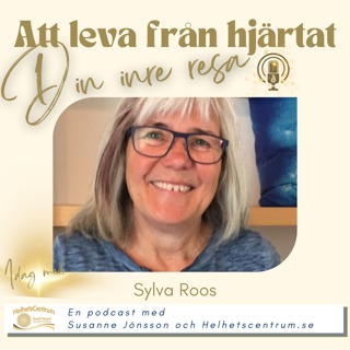 Katterna Alfons och Runar pratar med Sylvia Roos