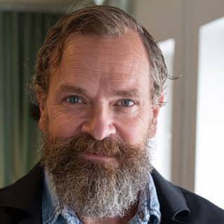 Per Lasson gör succé som Jesse i Tunna blå linjen