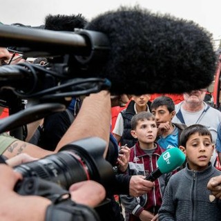 A Fragmented Landscape: Barriers to Independent Media in Iraq