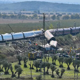 Spain train collision kills 68, Australians believed safe
