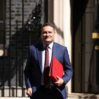 Wes Streeting takes on the doctors