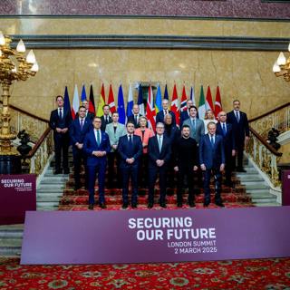 Europe rallies round Ukraine, tariffs, crypto reserve and Oscars
