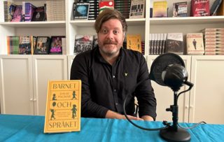 ”Det saknades en bok med ett bredare perspektiv på hur vi lär oss språk”