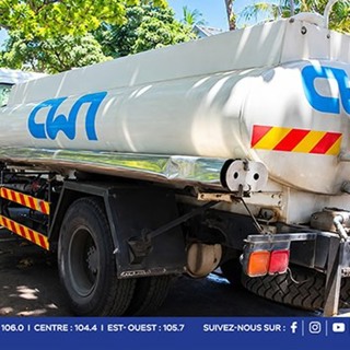Pénurie d’eau : la hotline 170 de la CWA submergée par plus de 2 000 appels, les camions-citernes en première ligne