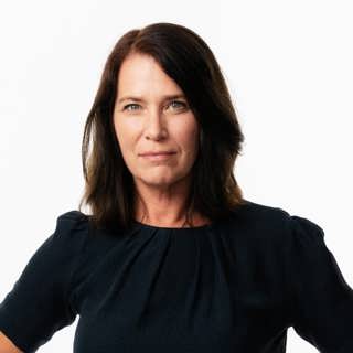 Samhällsoro och mode: Margareta Svensson, Paris.