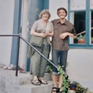 Hur kan man ha en instrumental låt om Cypern?