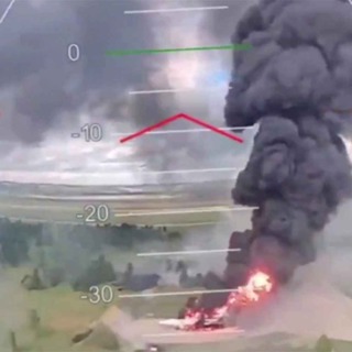 Russians panic over 'new Operation Spiderweb’ & Trump abandons three-way talks with Putin and Zelensky
