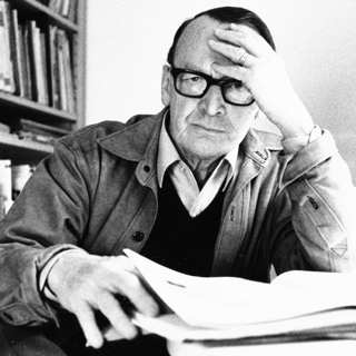 Alf Sjöberg och mikrofonens force