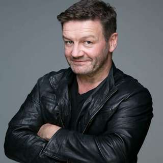 Comedian Lawrence Mooney is coming to the Give Me 5 Hilarity for Charity