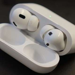 Nvidia Launches RTX 5060 Series, Apple Unveils Live Translation Feature, UAE Pursues US AI Chip Access, SoftBank Transforms Sharp Plant to AI Center, and more...