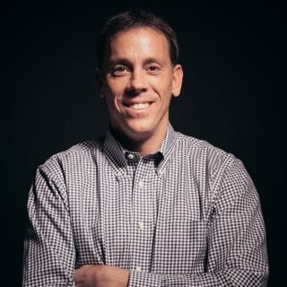 How Do You Run a Company When You Can’t See Six Months Ahead? - with Axios CEO Jim VandeHei