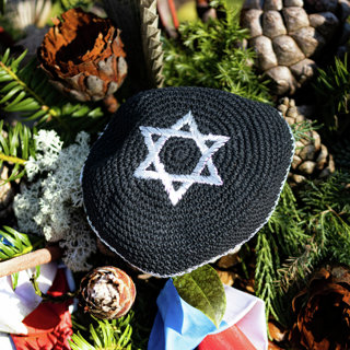 HEART OF THE MESSIAH - SPRING FEAST PT 2 - HOLOCAUST REMEMBRANCE