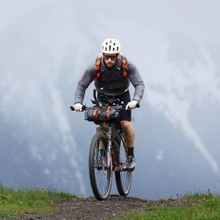 One Gear, No Limits: Félix Laberge FKTs the Tour Divide