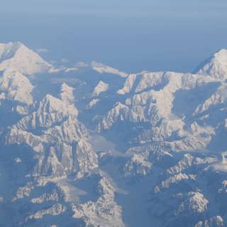Tinande permafrost sänker Alaska