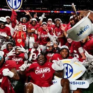 Alabama Upsets Georgia in SEC Clash, Trump Strikes at Biden and Rivals During Iowa Rally, Supreme Court Considers Granting Purdue Pharma Immunity Amid $6 Billion Opioid Settlement Dispute and more...