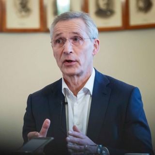 FA Makro: Jens Stoltenberg om krigen og Norge