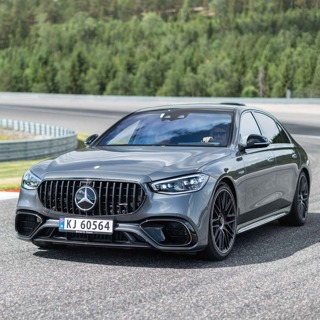 Bonus: Mercedes-AMG S 63 E Perfomance med 802 hestekrefter