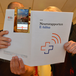 Neurorapport om e-hälsa pekar på att medborgarna snabbt behöver rustas för patientdelaktighet