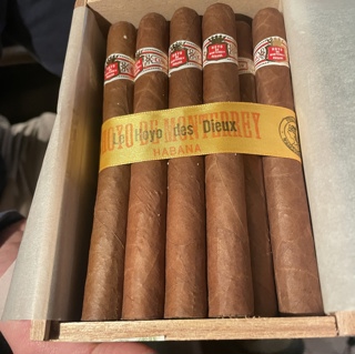 Avsnitt 259, Hoyo de Monterrey Le Hoyo des Dieux