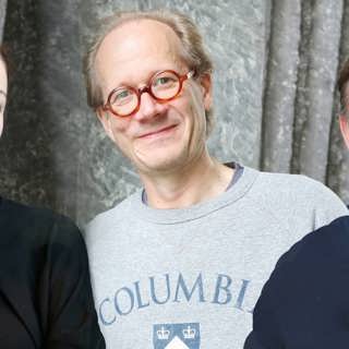 Kafferepet är tillbaka! Finn din tröst i en robotröst & Kronisk liberalism och malign socialism