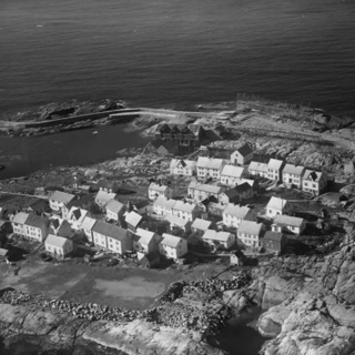 Fiskeværet Grip, rutefarten og en jomfru i nød