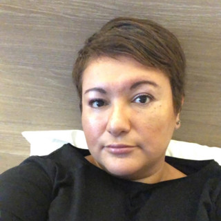 AJP 15  |  Yusela Del Carmen Gjæringen — Fikk livet snudd opp ned av koronavaksine-skade