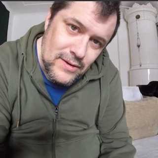 Jag, Adam - en missbrukares videoblogg