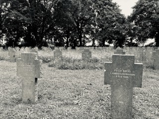 Liny-devant-Dun - Thoughts on a German Cemetery