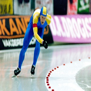 TOMAS GUSTAFSON - SKRIDSKO LEGENDAR