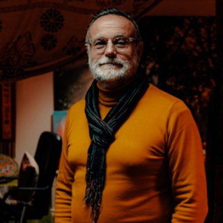 Lisbon’s Hypnotherapist : From Ad Man to Healer