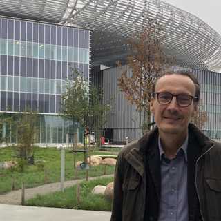 Mats partikelaccelerator är skaftet på fredsyxan
