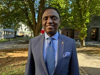 Avsnitt 37 - Jacques Mwepu - Chefen för Kumlaanstalten om resan från Kongo till Kumla