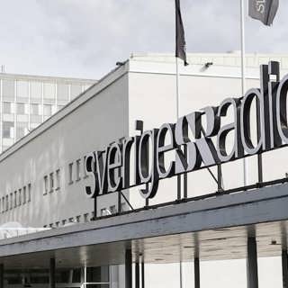 Namnpubliceringar när anhöriga blir offer, känslostorm när Dagens Eko byter form och bluffannons lurade tidningsläsare