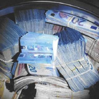 "Många banker utnyttjas av kriminella"