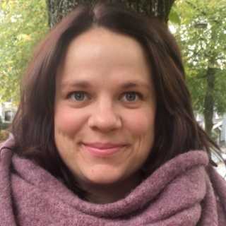 Hyllning till ekorrhjulet – Clara Vennman