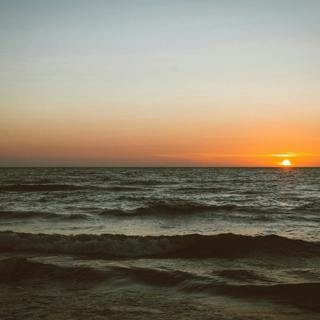 😴🌊🎵 The SOOTHING Music, Merged with the Sound of the WAVES, Brings Tranquility during SLEEP
