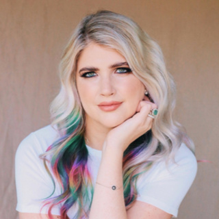 Golden Guest:Taylor Grothe