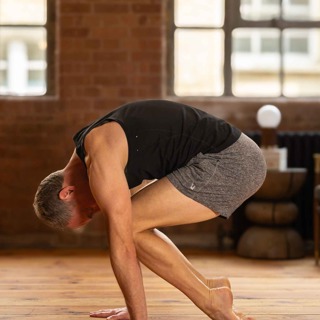 The Confident Yoga Teacher: 5 Skills You Didn’t Learn in Your 200-Hour to Transform Your Teaching